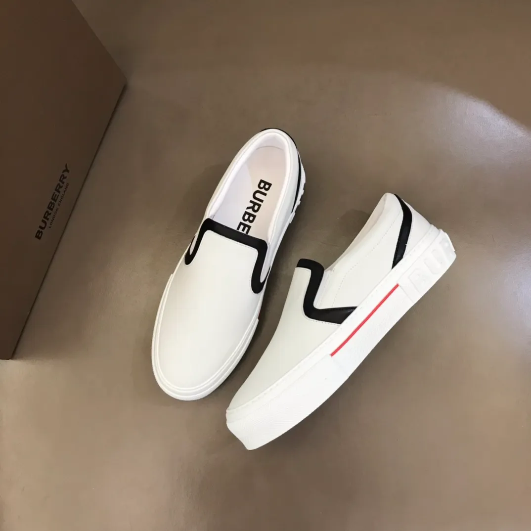p360 "Burberr*" men's classic low-top sneakers are reinterpreted in Vintage checkered cotton material and decorated with a new brand logo. First-layer sheepskin lining, embossed Burberry logo on the heel, and original TPU outsole! Size: 38-44